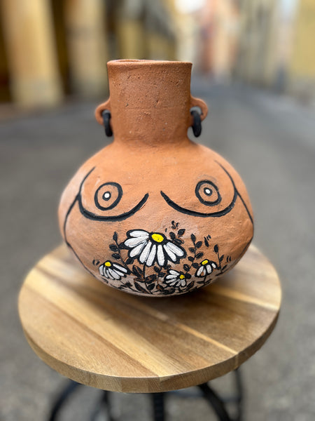 Donna in fiore / Decorative Ceramic Vase / hand-made, hand-decorated