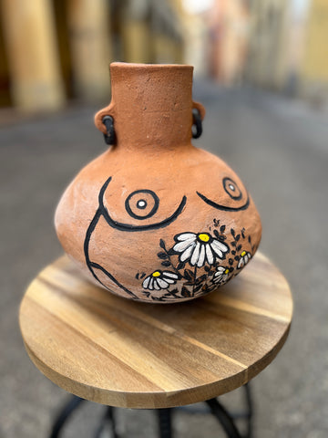 Donna in fiore / Decorative Ceramic Vase / hand-made, hand-decorated