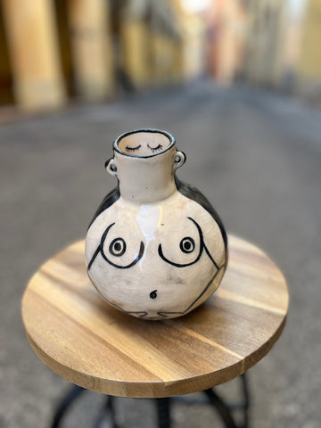 La Donna addormentata / Decorative Ceramic Vase / hand-made, hand-decorated