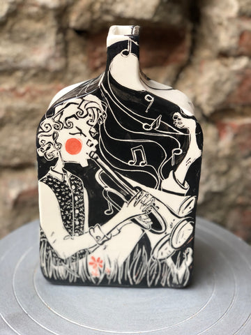 La musica / Decorative Ceramic Vase