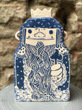Re e Regina / Decorative Ceramic Vase / hand-made, hand-decorated